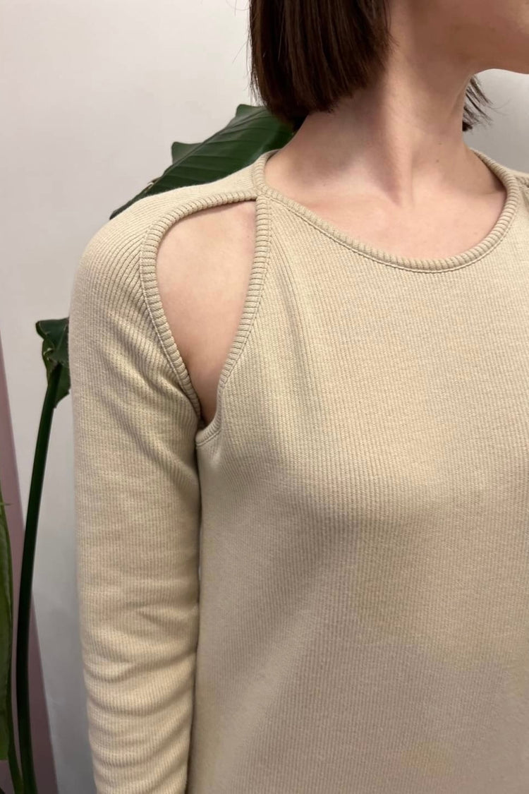 beige