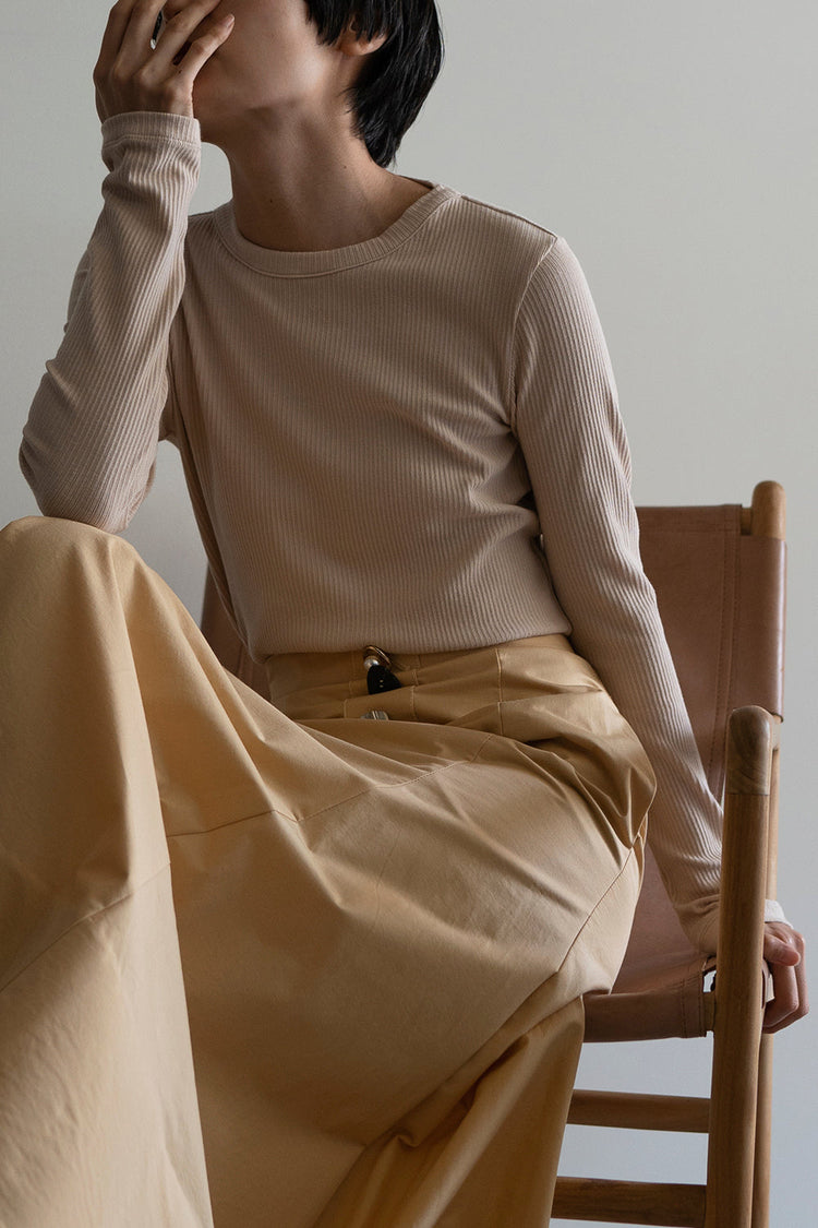 beige