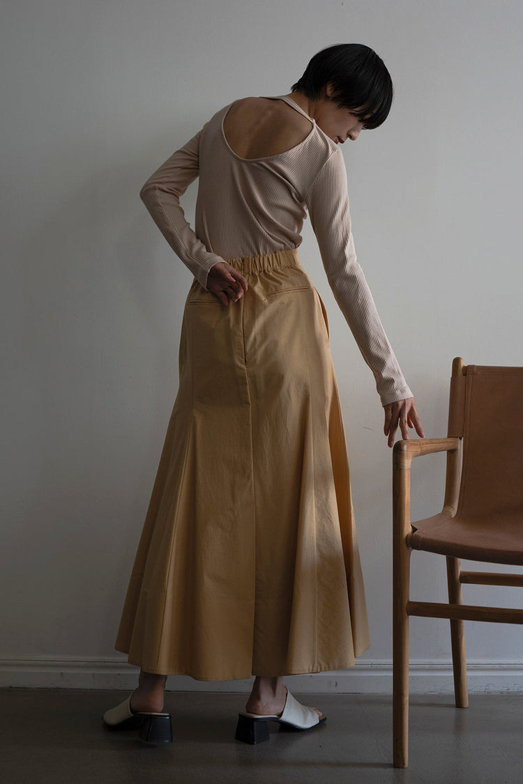 beige