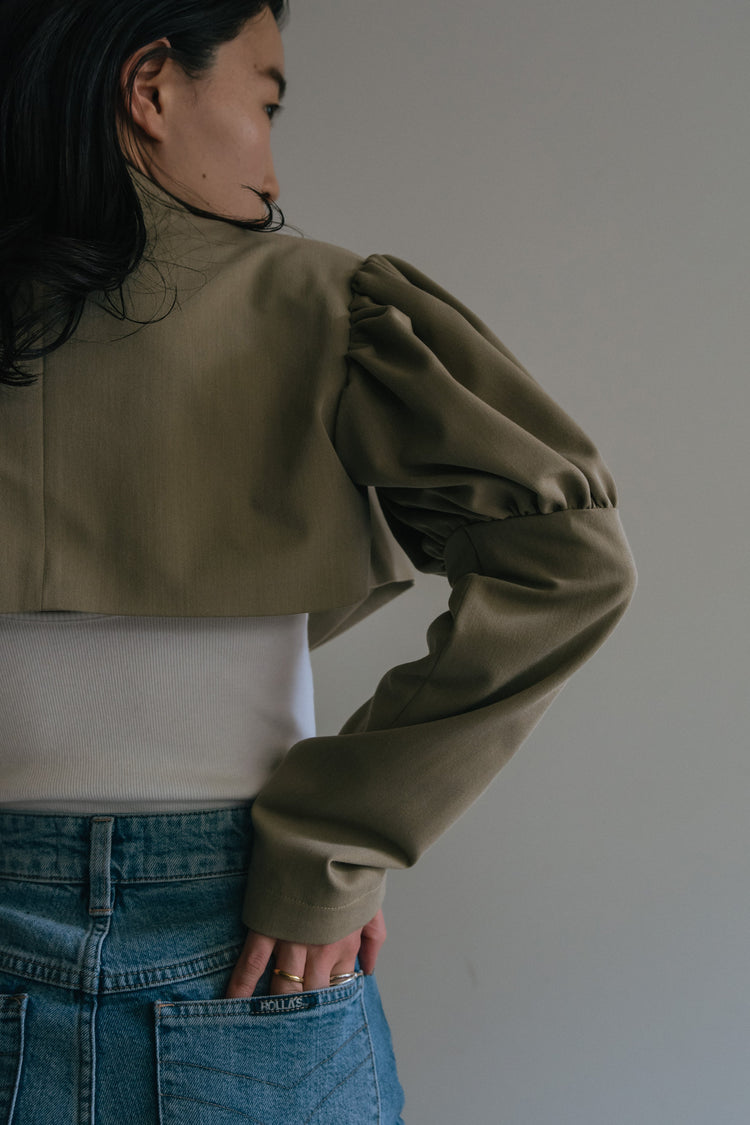 beige