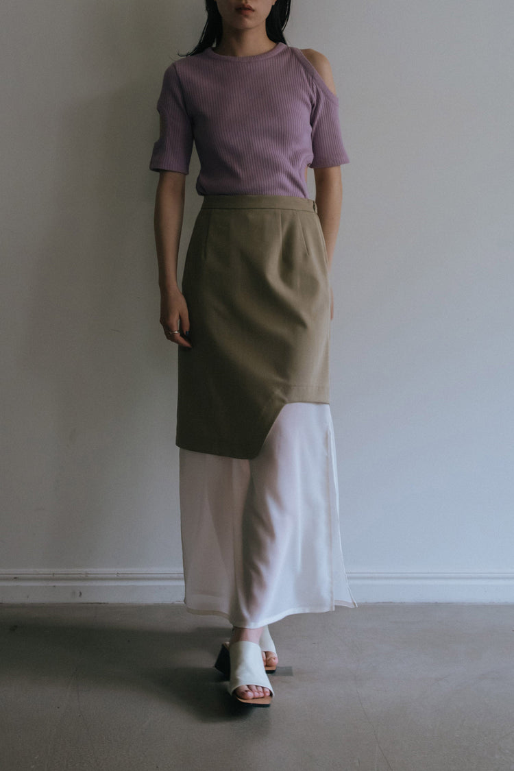 beige