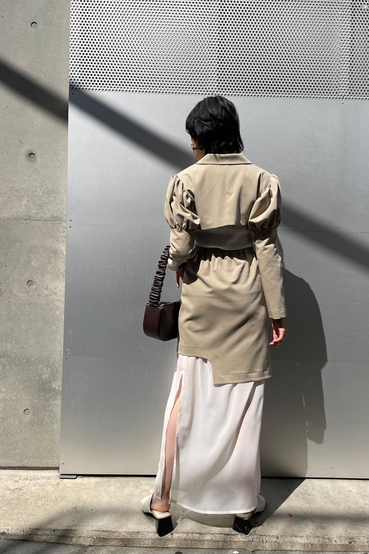 beige