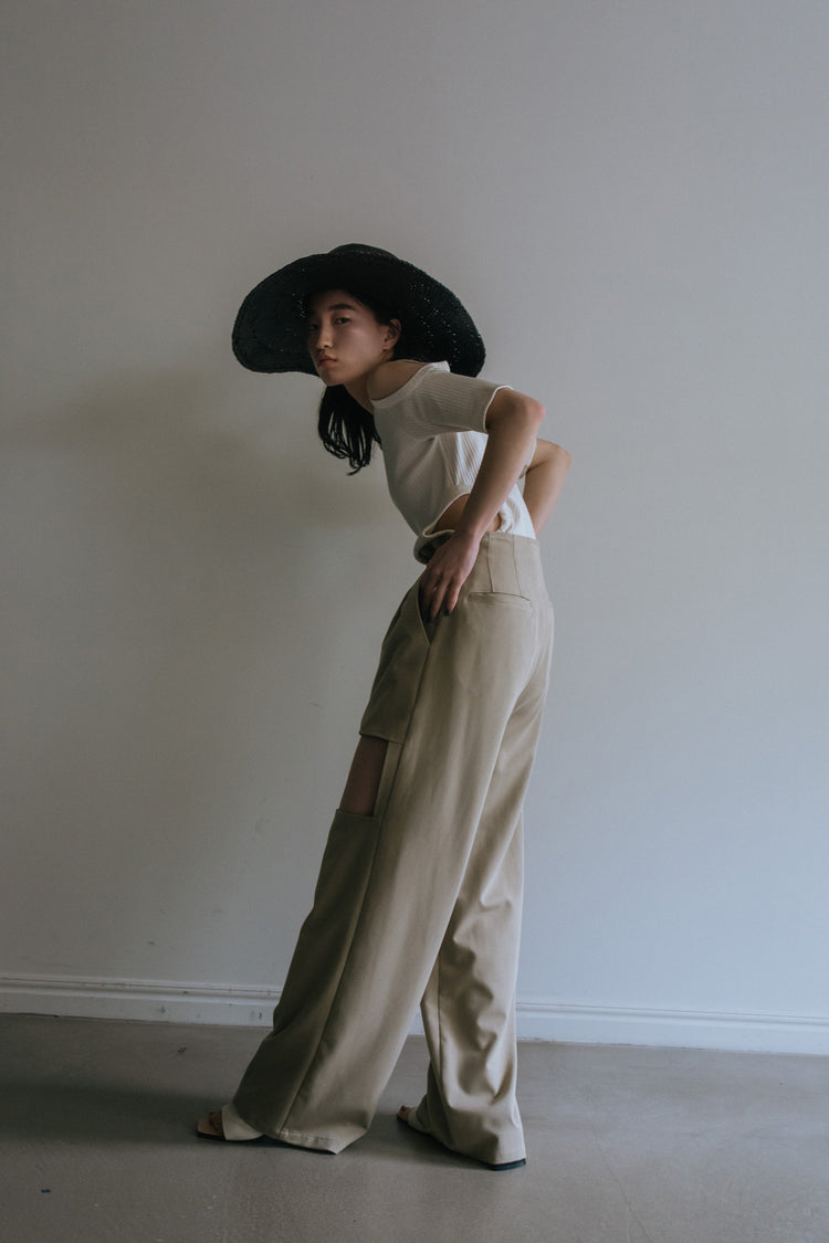 beige